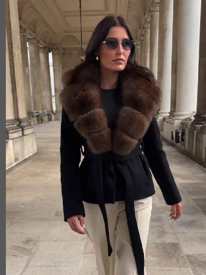 Elegant Fur Collar Woolen Coat with Belt