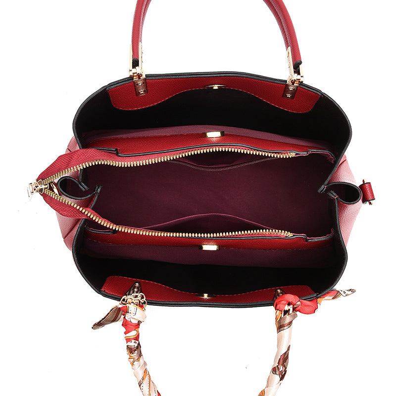 Large-capacity handbag