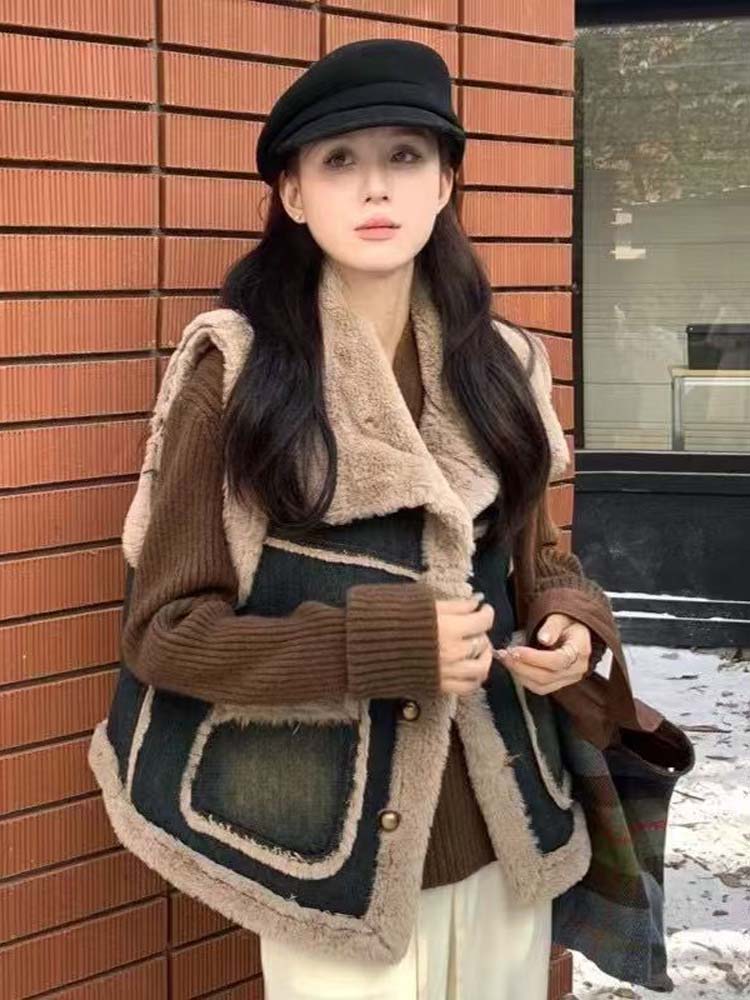 Small fragrance denim jacket